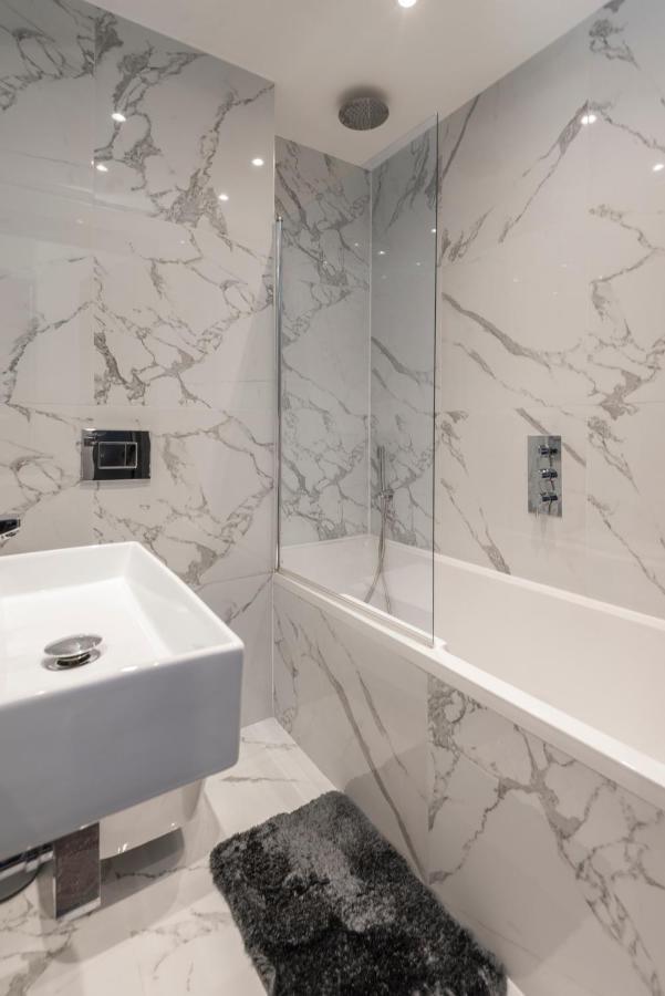شقة Luxury Georgian House In Marylebone: Modern 1-Bed Retreat لندن المظهر الخارجي الصورة
