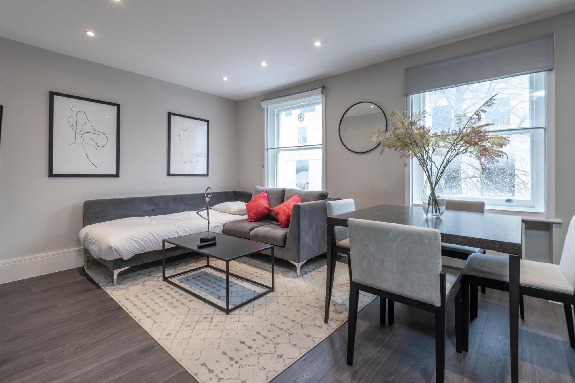 شقة Luxury Georgian House In Marylebone: Modern 1-Bed Retreat لندن المظهر الخارجي الصورة