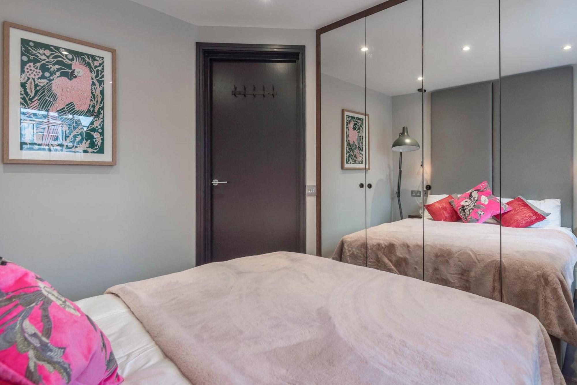 شقة Luxury Georgian House In Marylebone: Modern 1-Bed Retreat لندن المظهر الخارجي الصورة